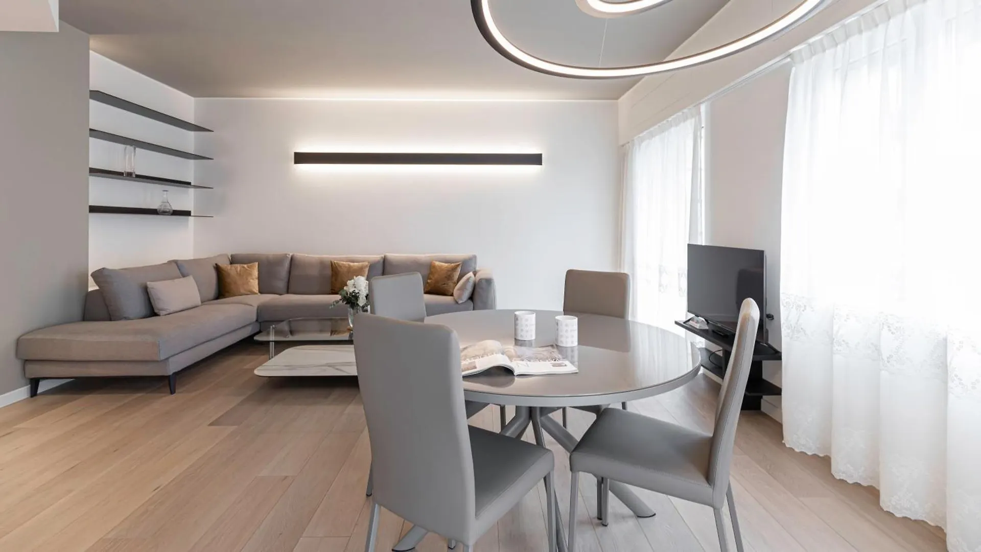Italianway - Transiti 20 Apartment Milan