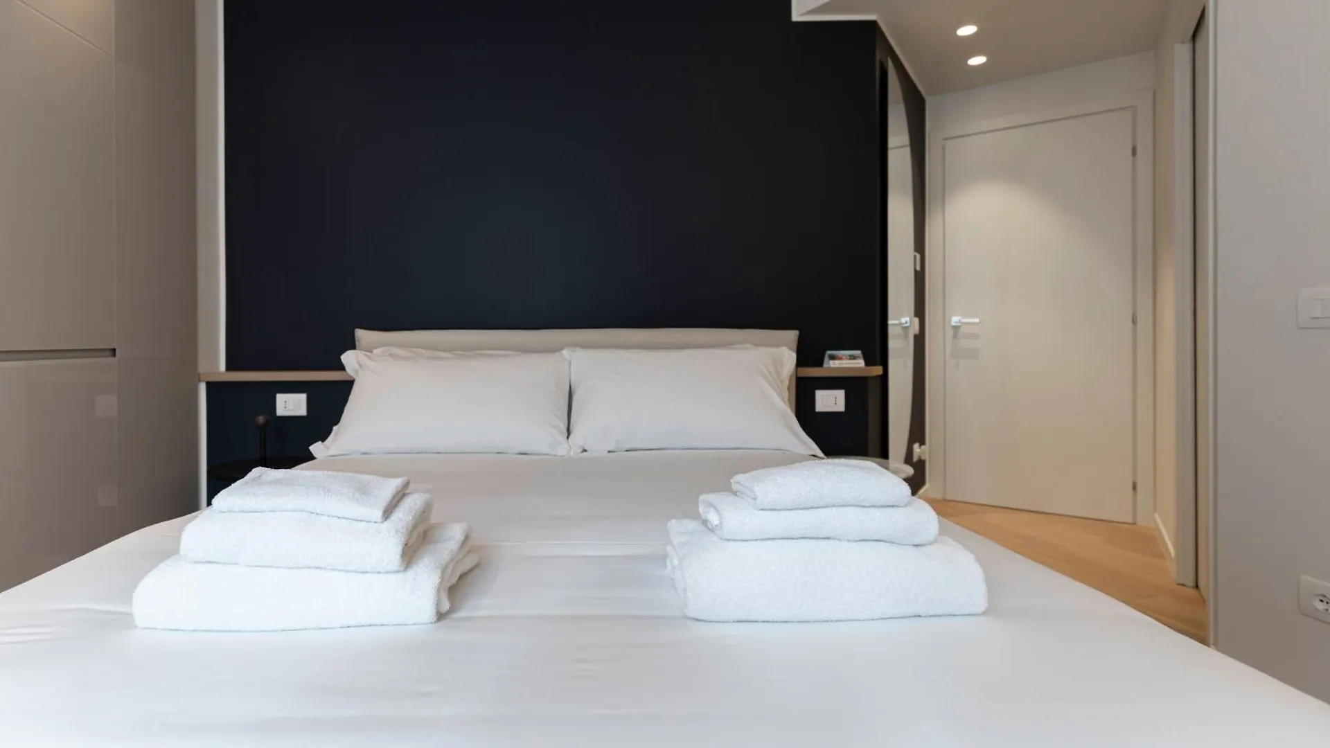 Italianway - Transiti 20 Apartment Milan